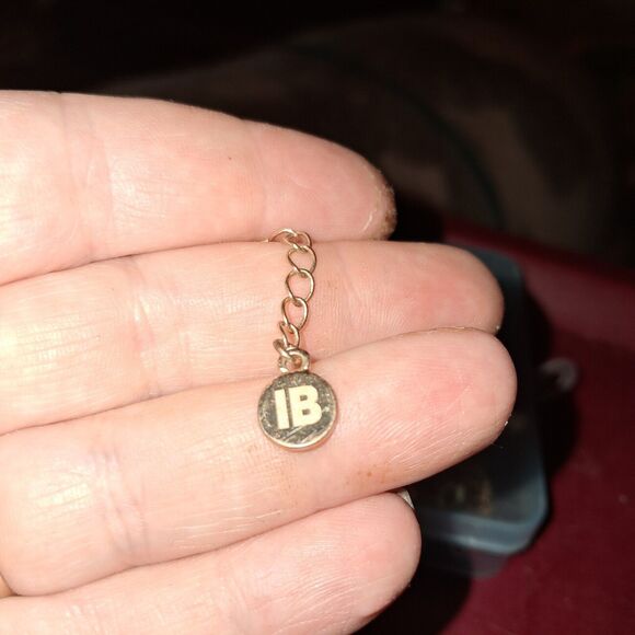 Goldtone Lotus Flower Chain Bracelet With IB On Tag - Picture 4 of 4